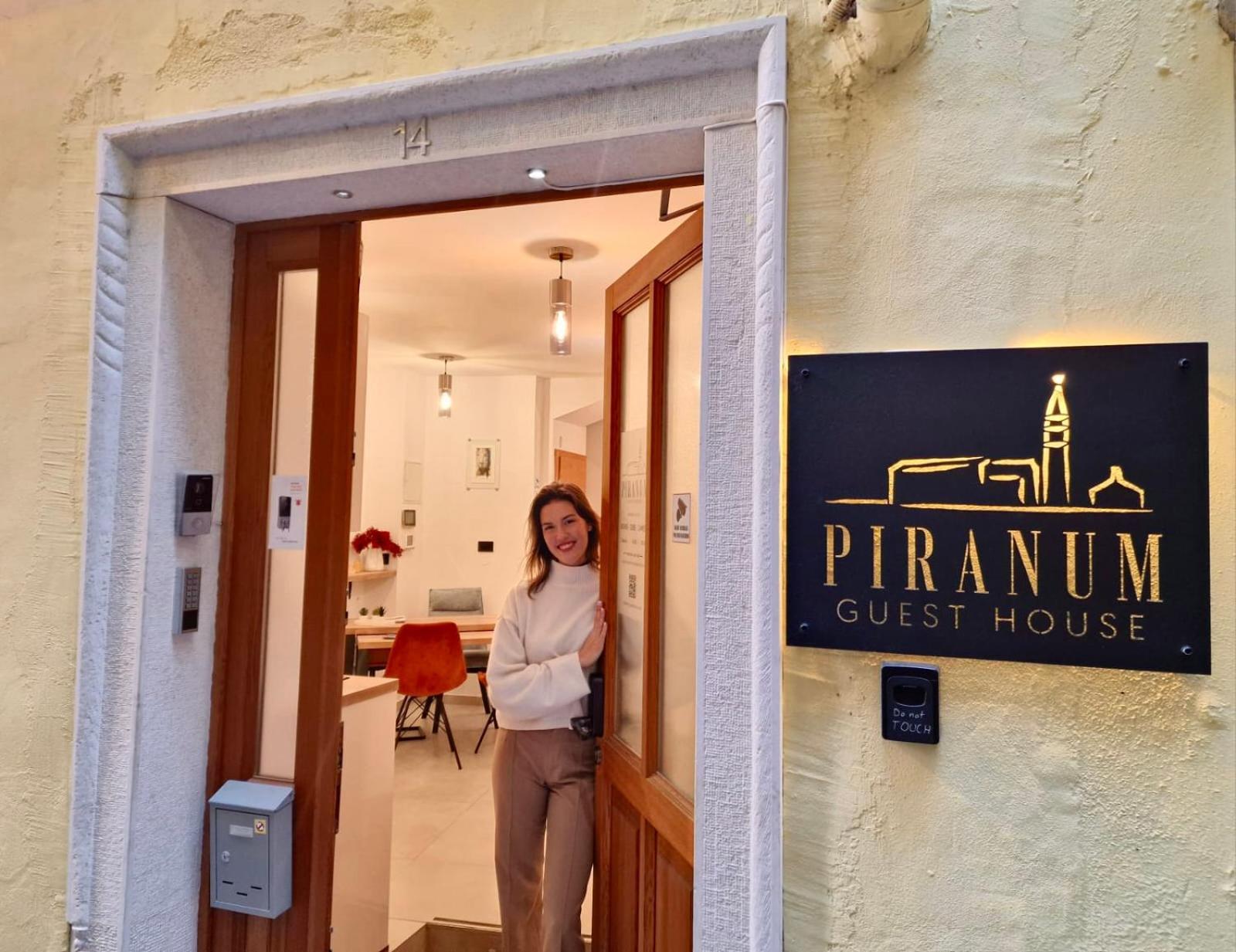 Piranum Guesthouse Экстерьер фото
